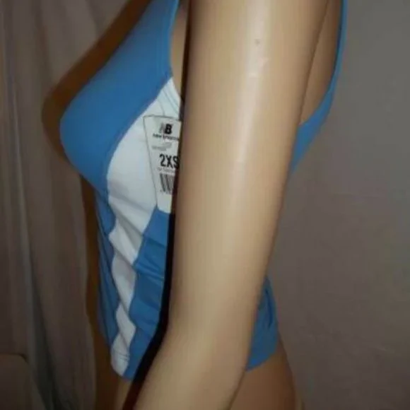 New Balance Womens' Tank Activewear Workout Sleeveless Top -Lt. Blue, XXS NWT - Picture 5 of 7